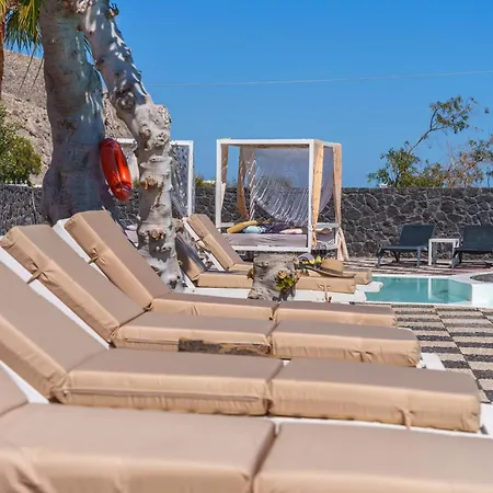 Otel Dreams Perissa (Santorini)